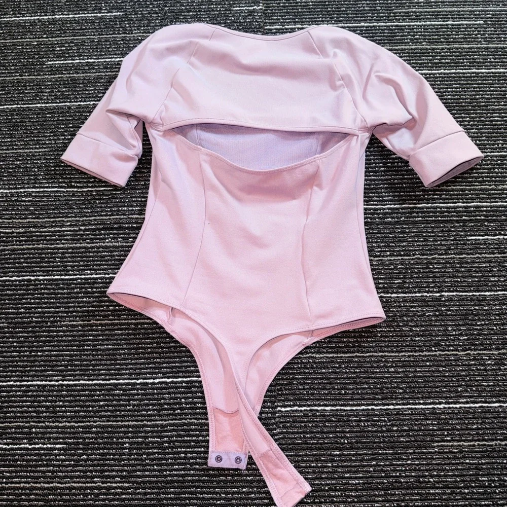 Free People Bodysuit Women XS Pink NWOT Square Neck Open Back Short Sleeve Thong